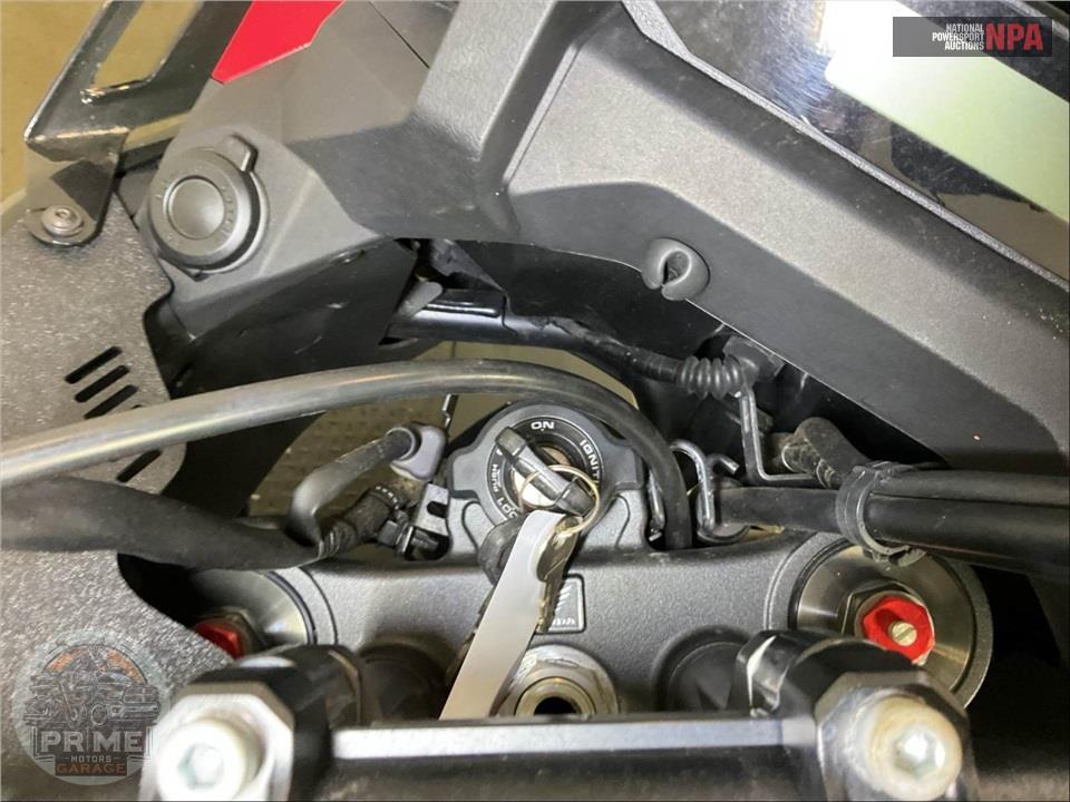 2022 Honda CRF1100D AFRICA TWIN DCT — фото 11