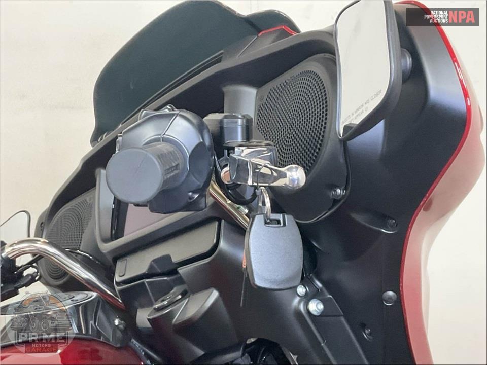 2025 Harley-Davidson FLHX STREET GLIDE — фото 10