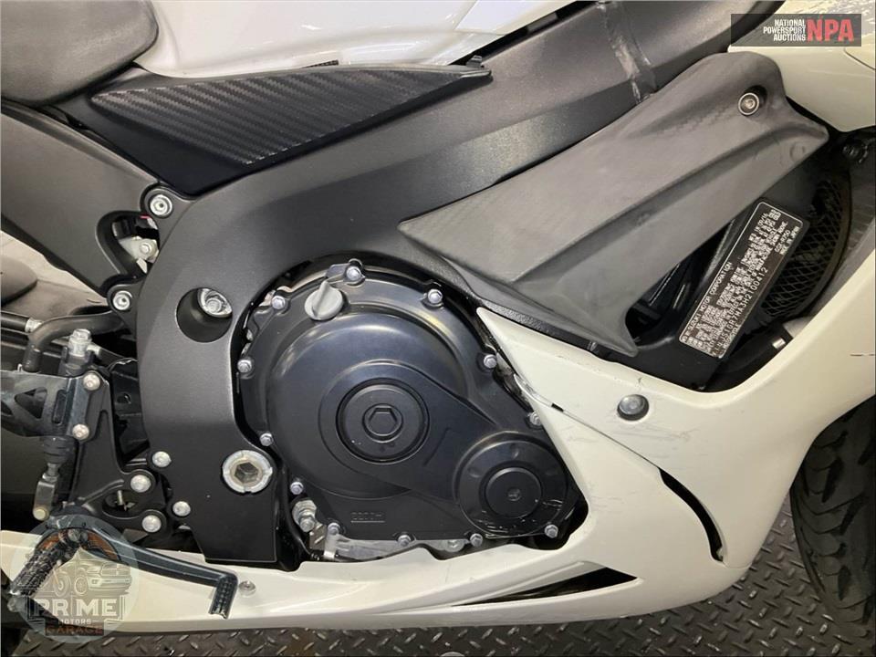 2017 Suzuki GSX-R750L7 — фото 7