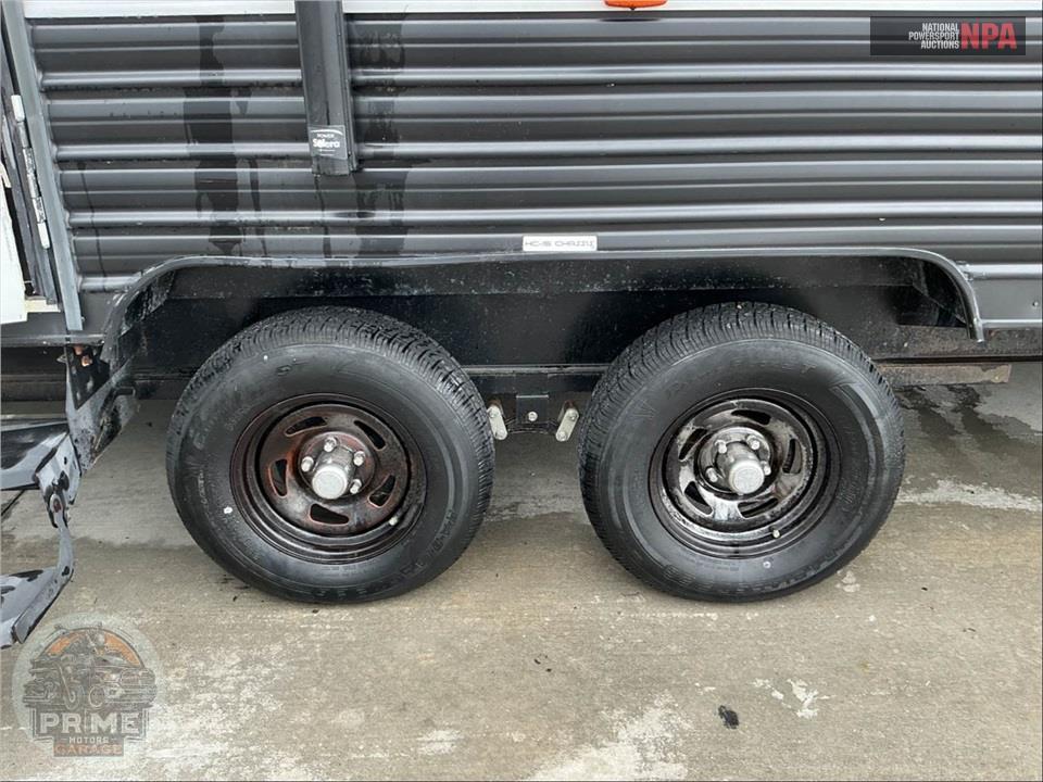 2020 Cherokee By Forest River M-27RR - GREY WOLF TOY HAULER SERIES — фото 45