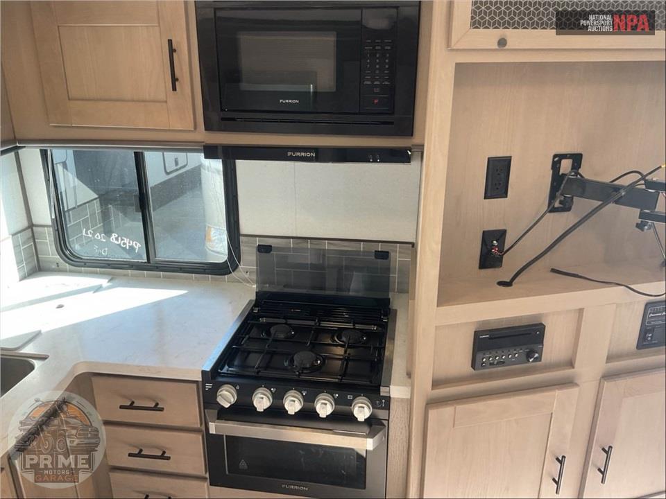 2021 Twilight Rvs M-2500 - SIGNATURE SERIES — фото 25