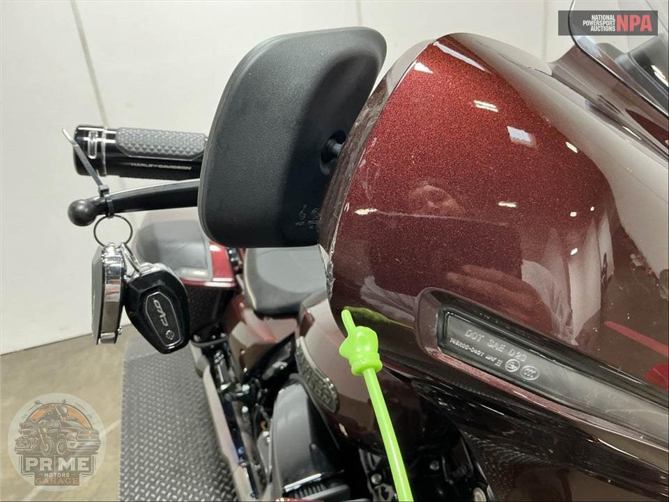 2024 Harley-Davidson FLHXSE CVO STREET GLIDE — фото 14