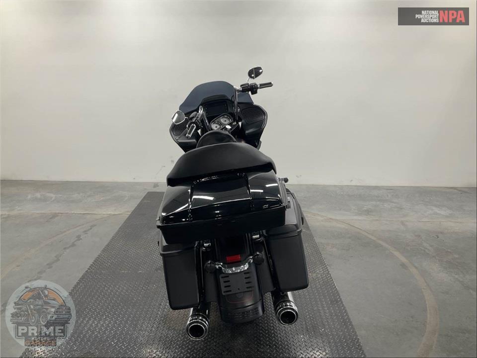 2015 Harley-Davidson FLTRXS ROAD GLIDE SPECIAL — фото 4