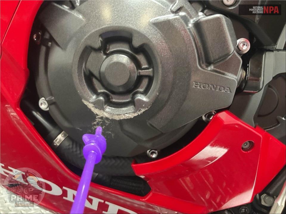 2023 Honda CBR1000RR — фото 9