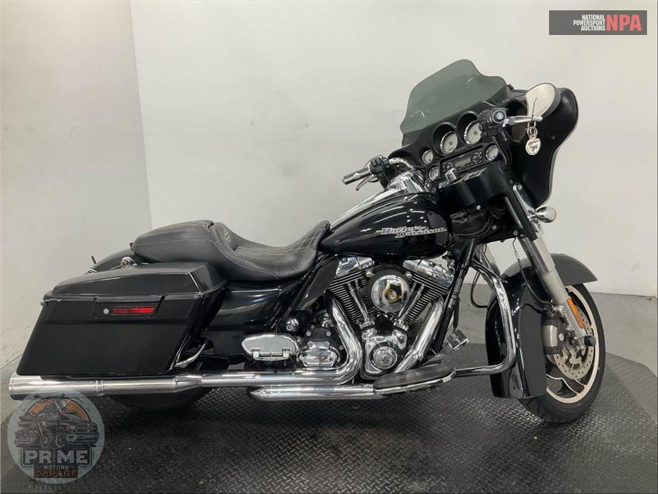 2011 HARLEY-DAVIDSON FLHX STREET GLIDE