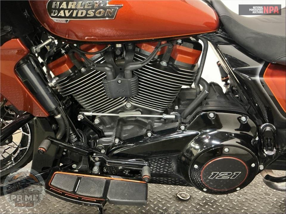 2023 Harley-Davidson FLTRXSE CVO ROAD GLIDE — фото 7