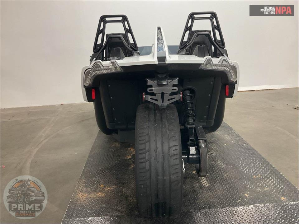 2019 Polaris SLINGSHOT S — фото 4