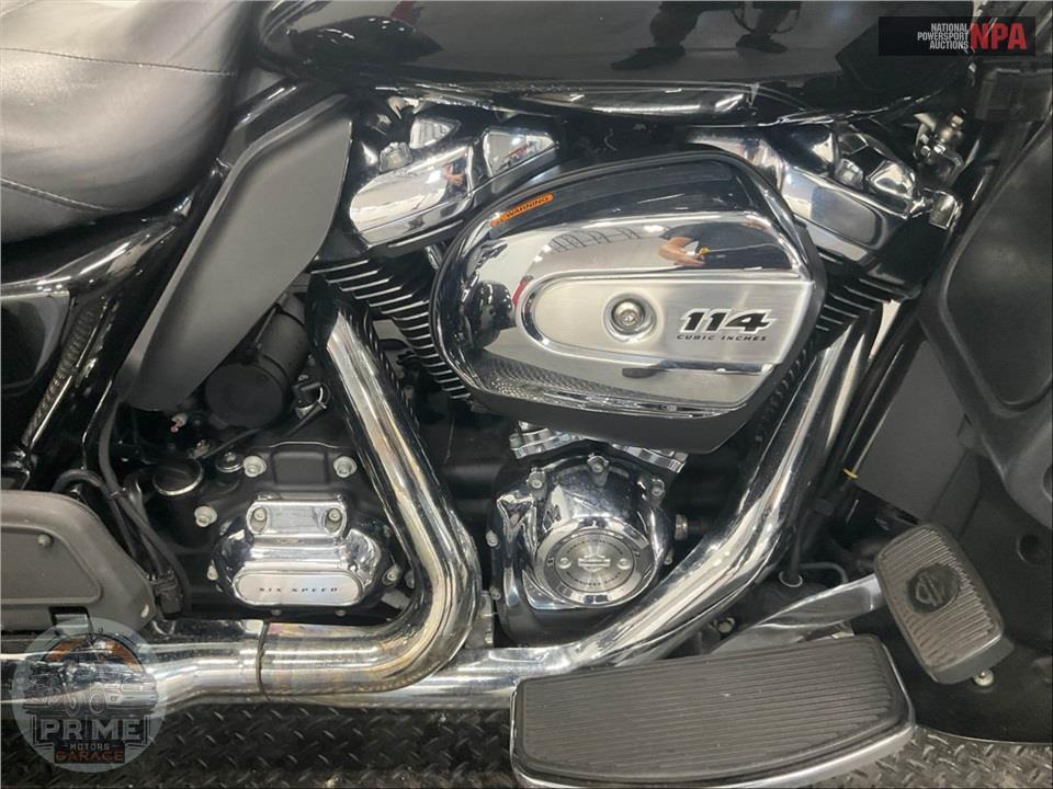 2021 Harley-Davidson FLHTCUTG TRI GLIDE ULTRA CLASSIC — фото 6