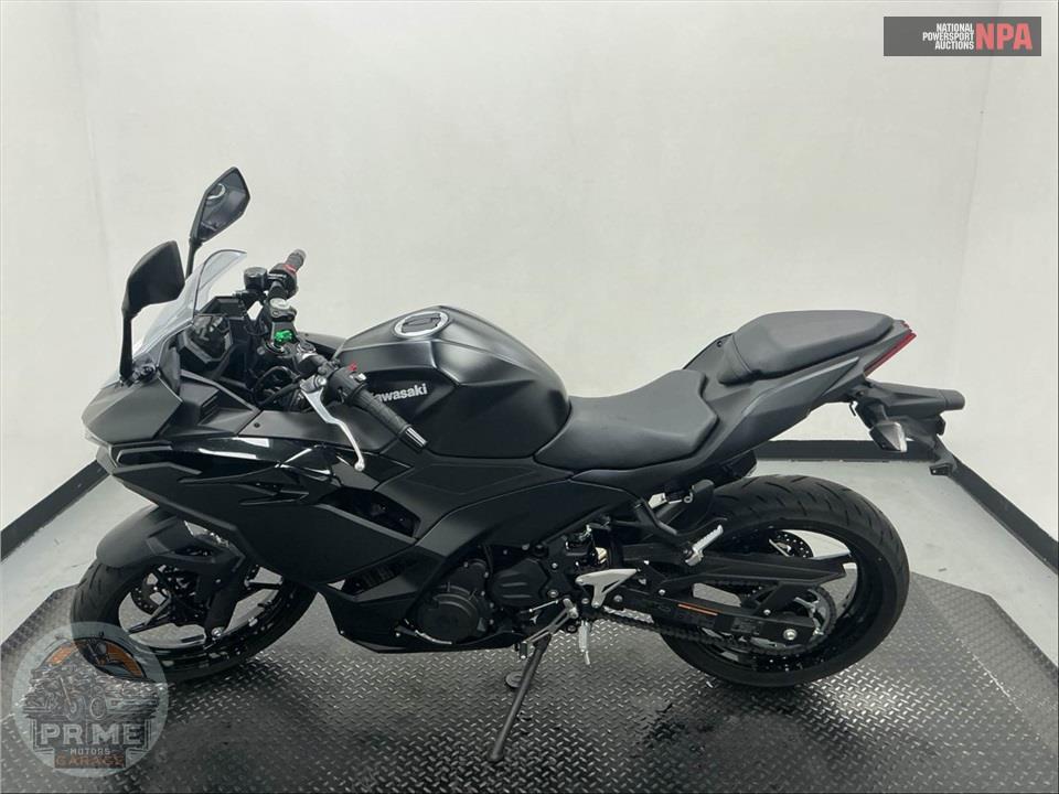 2026 Kawasaki NINJA 500 ABS — фото 3