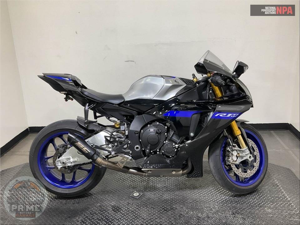 2023 YAMAHA YZF-R1M