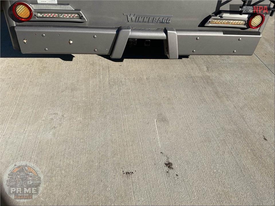 2017 Winnebago M-23A FORD - FUSE SERIES — фото 65