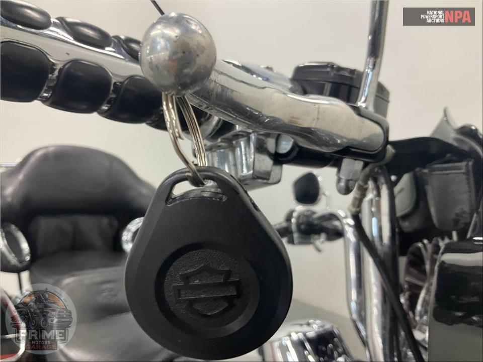 2011 Harley-Davidson FLHTCU UL CLSC EL GLIDE — фото 11