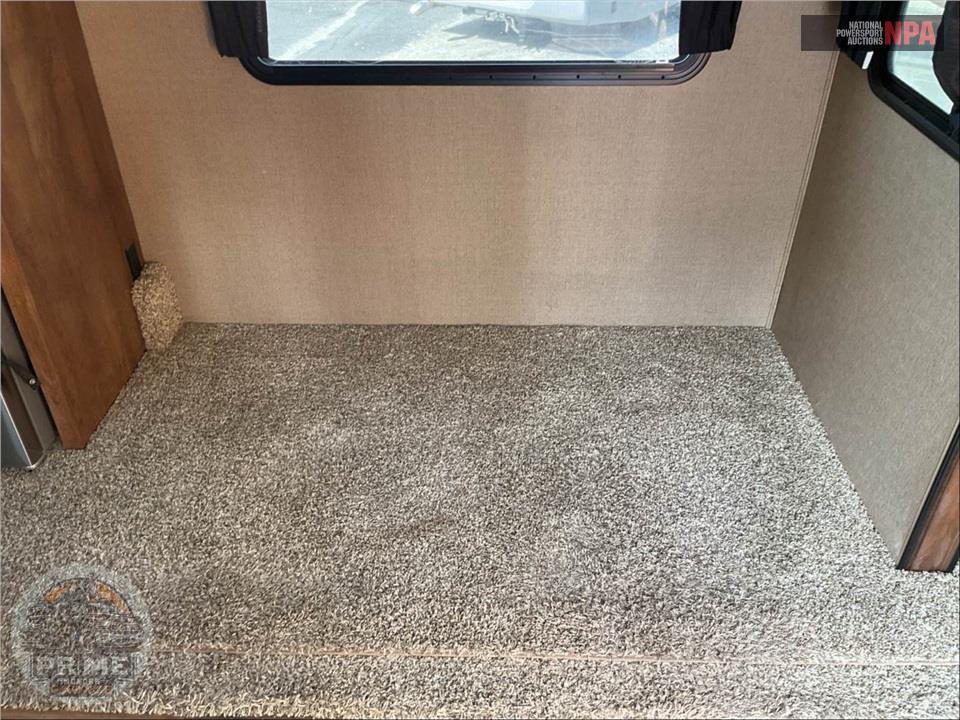 2018 Coachmen By Forest River M-370 FL - CHAPARRAL FIFTH WHEEL SERIES — фото 10