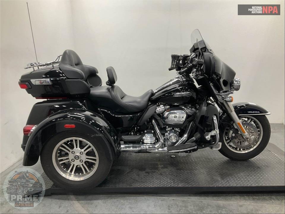 2021 HARLEY-DAVIDSON FLHTCUTG TRI GLIDE ULTRA CLASSIC