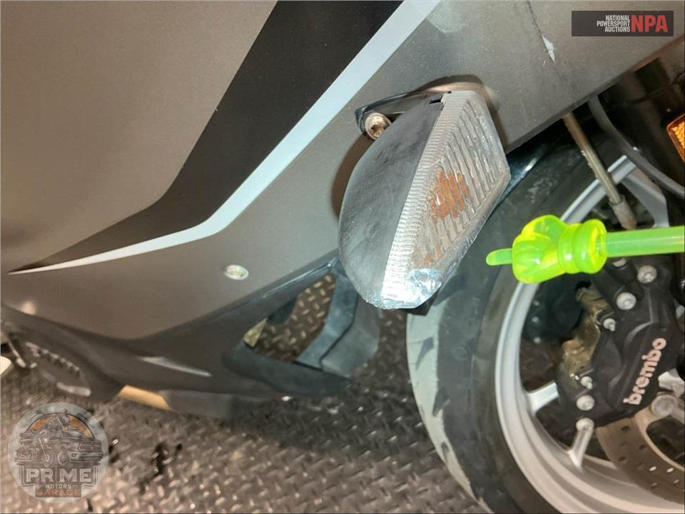 2016 Bmw F800GT — фото 32
