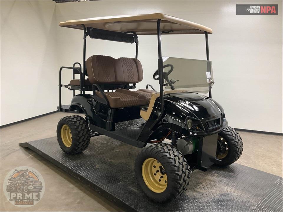 2024 NAVITAS TITAN 4X4