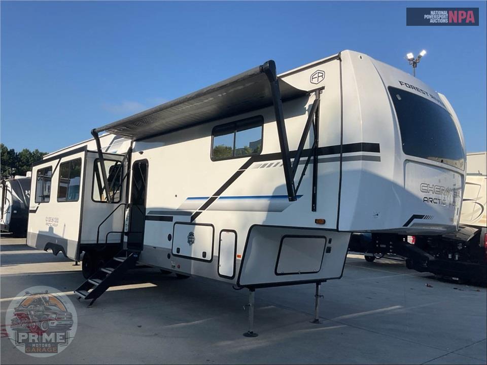 2025 CHEROKEE BY FOREST RIVER M -3800DECK - ARCTIC WOLF FIFTH WHEEL SERIES