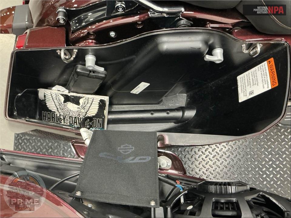 2024 Harley-Davidson FLHXSE CVO STREET GLIDE — фото 19