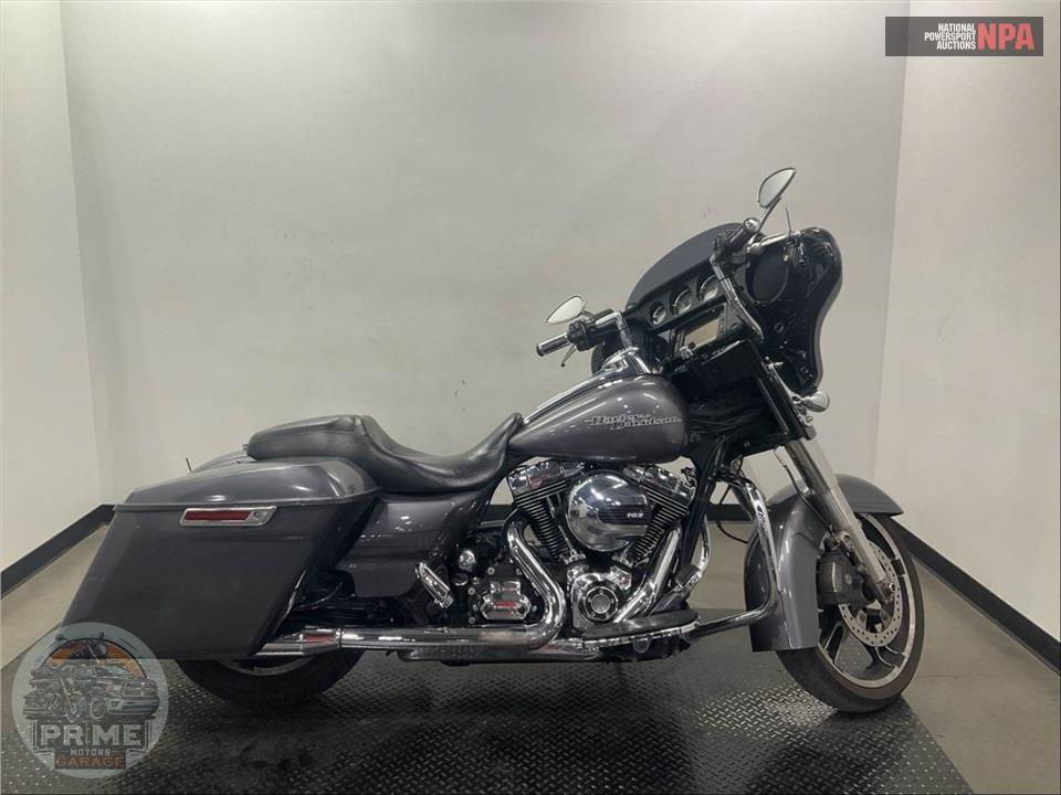2015 Harley-Davidson FLHXS STREET GLIDE SPECIAL — фото 1
