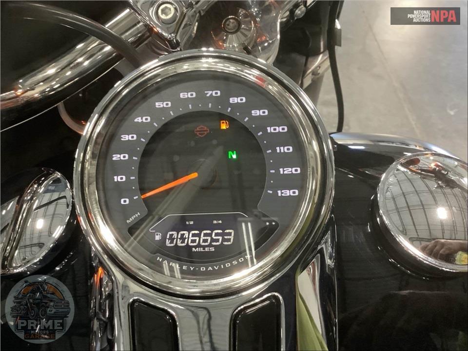 2019 Harley-Davidson FLSB SPORT GLIDE — фото 5