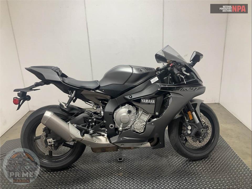 2016 Yamaha YZF-R1S — фото 1
