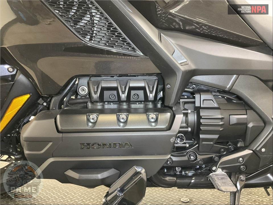 2022 Honda GL1800D GOLDWING TOUR DCT — фото 7