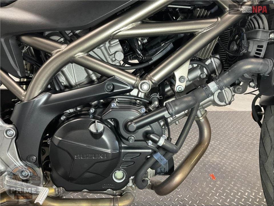 2022 Suzuki SV650 — фото 7