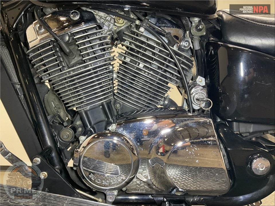 2001 Honda VT1100C21 SHDW SABRE-BLK — фото 7