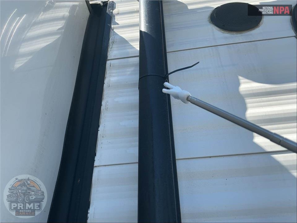 2015 Keystone Rv M-30 RLDS - HIDEOUT LUXURY SERIES — фото 37
