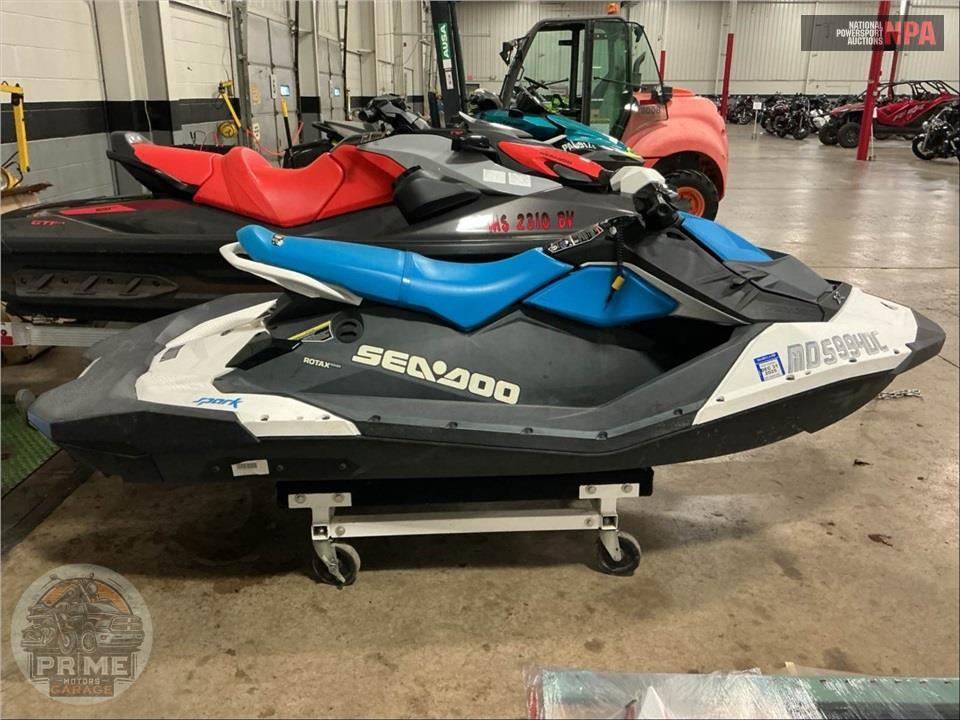 2020 Seadoo/Brp SPARK 3UP IBR CONVNCE PKG — фото 1
