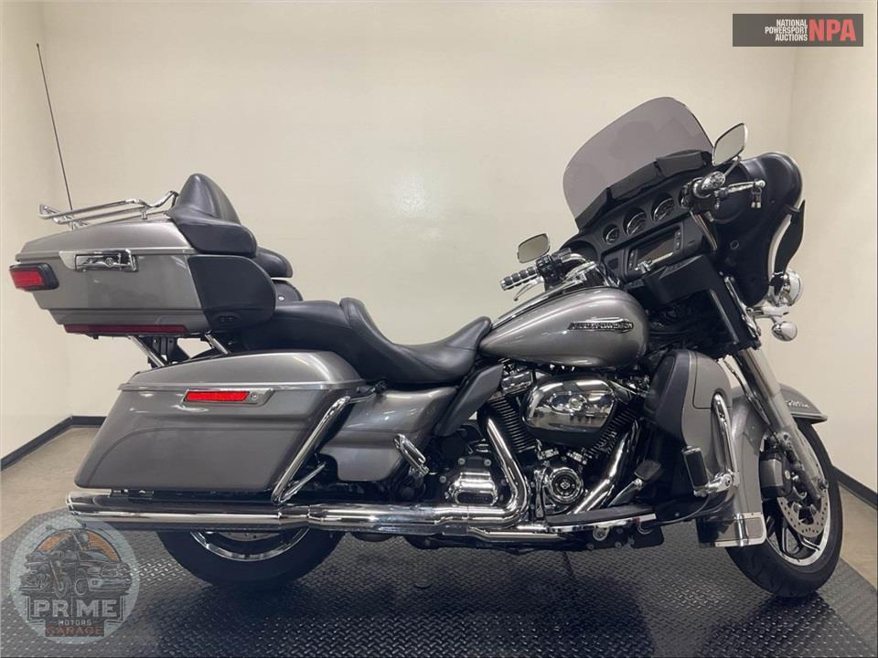 2017 Harley-Davidson FLHTCU ELECTRA GLIDE ULTRA CLASSIC — фото 1