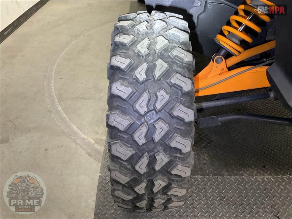 2025 Can-Am COMMANDER MAX XT-P 1000R — фото 25