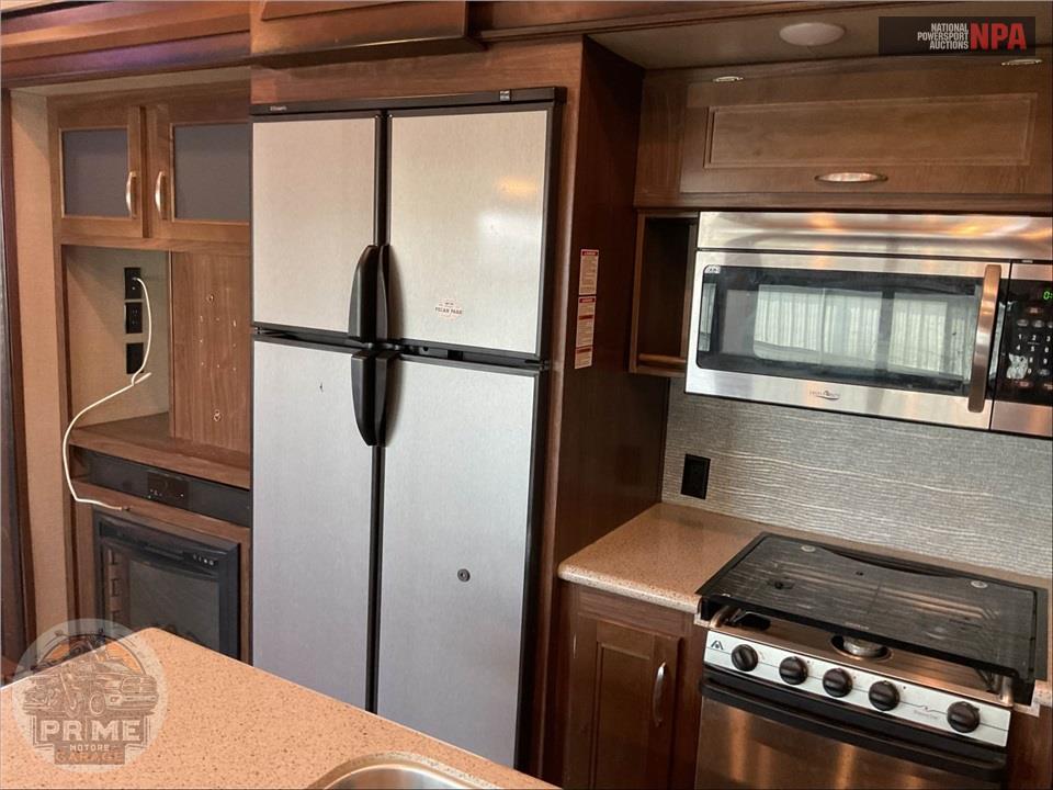2017 Keystone Rv M-340 BH - MONTANA HIGH COUNTRY FIFTH WHEEL SERIES — фото 2
