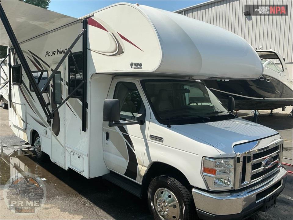 2020 Thor Motor Coach M-23U E350-V10 - FOUR WINDS SERIES — фото 1
