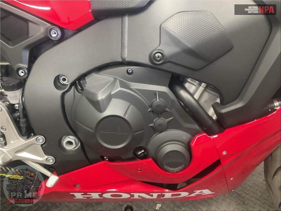 2023 Honda CBR1000RA (ABS) — фото 7