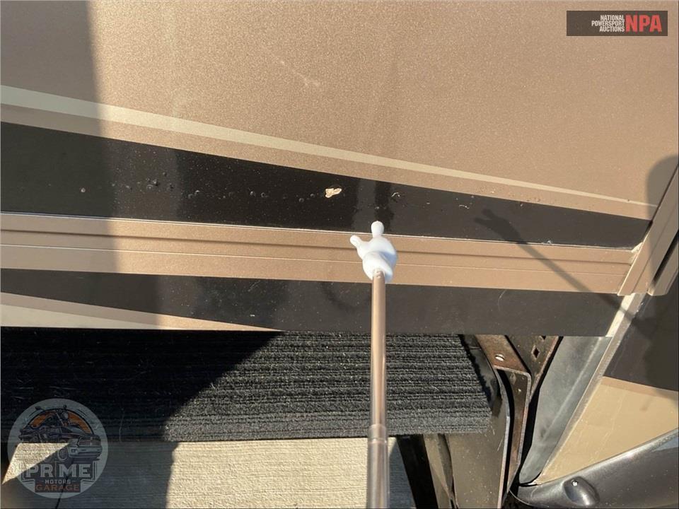 2015 Keystone Rv M-3750 FL - MONTANA FIFTH WHEEL SERIES — фото 28