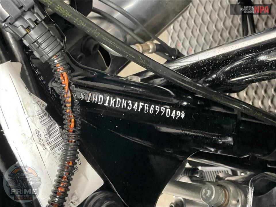 2015 Harley-Davidson FLHTCUL ULTRA CLASSIC LOW — фото 42