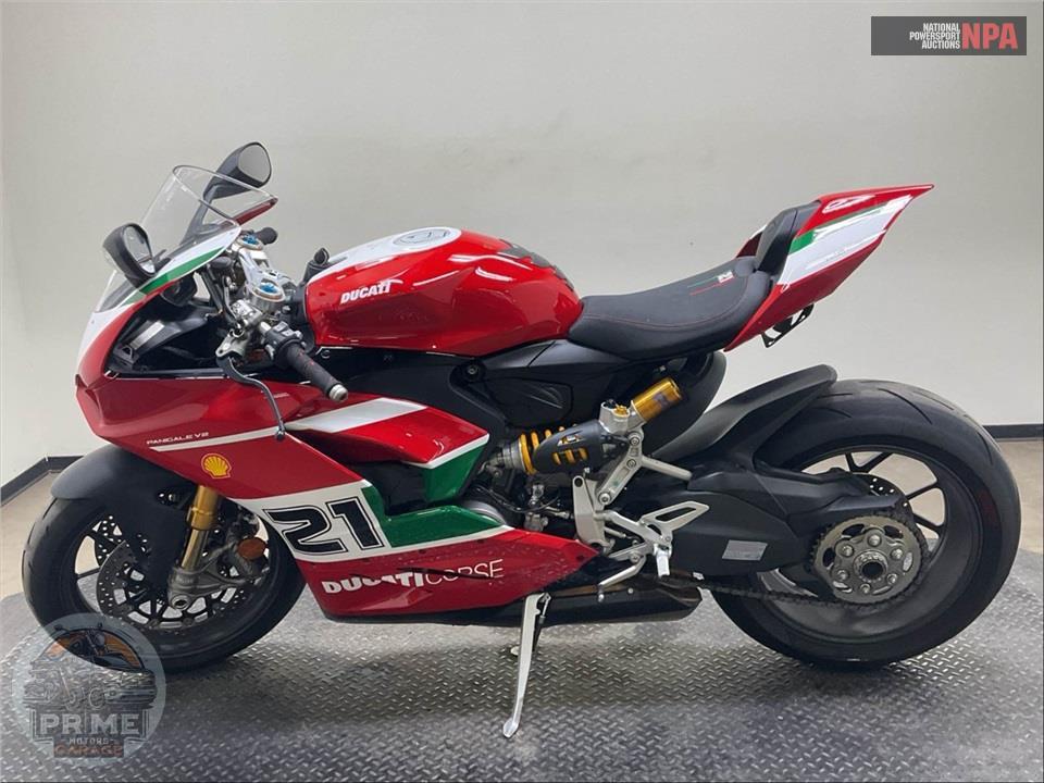 2025 Ducati PANIGALE V2 BAYLISS — фото 3