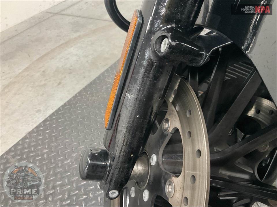 2019 Harley-Davidson FLTRXS ROAD GLIDE SPECIAL — фото 23