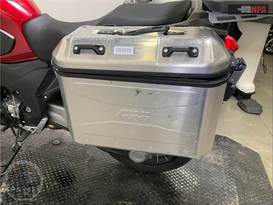 2017 Honda VFR1200XH — фото 12