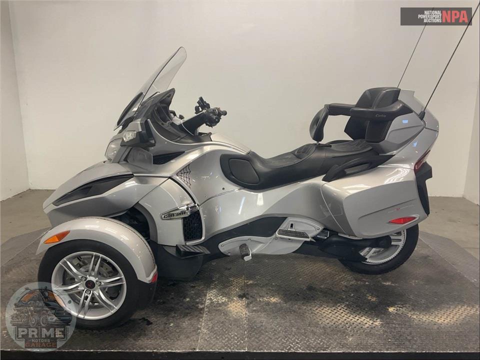 2010 Can-Am SPYDER RT SE5 AUDIO & CONVENIENCE PACKAGE — фото 3