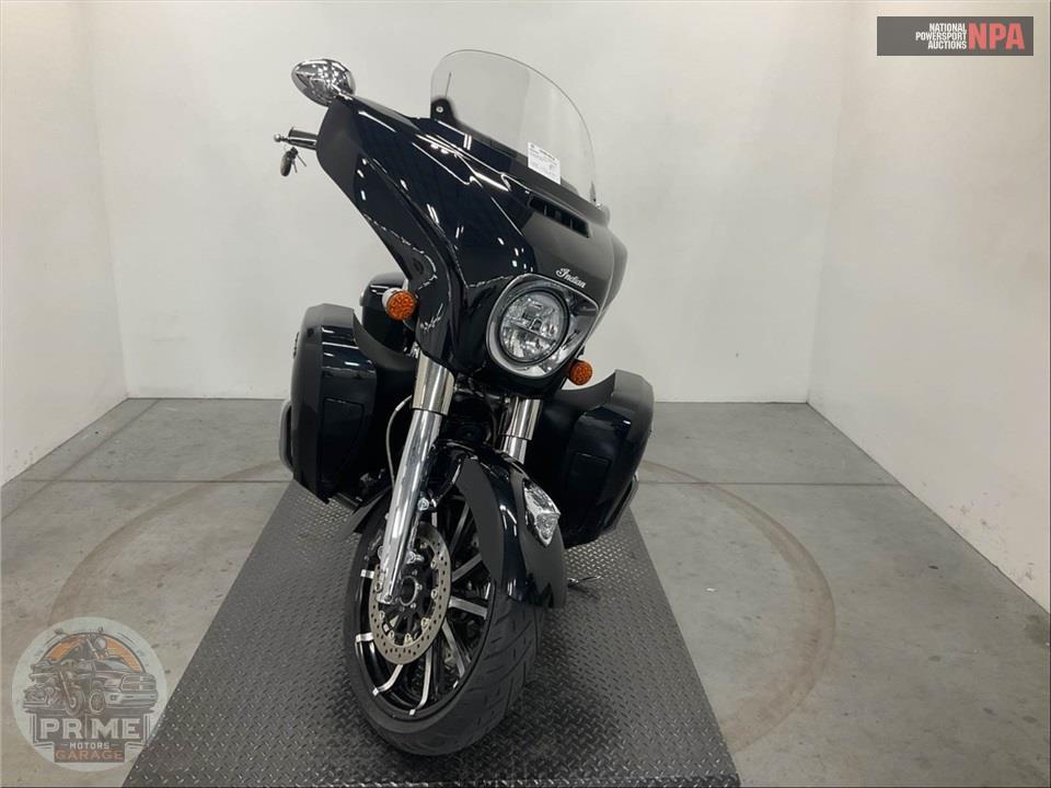 2022 Indian Motorcycle ROADMASTER LIMITED — фото 2