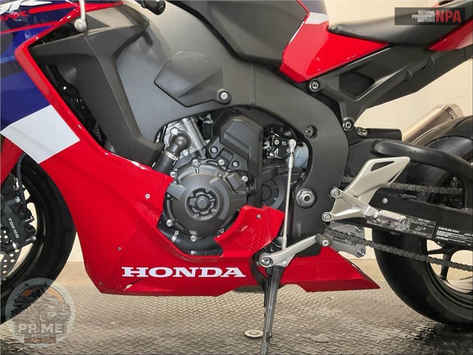 2024 Honda CBR1000RR ABS — фото 8