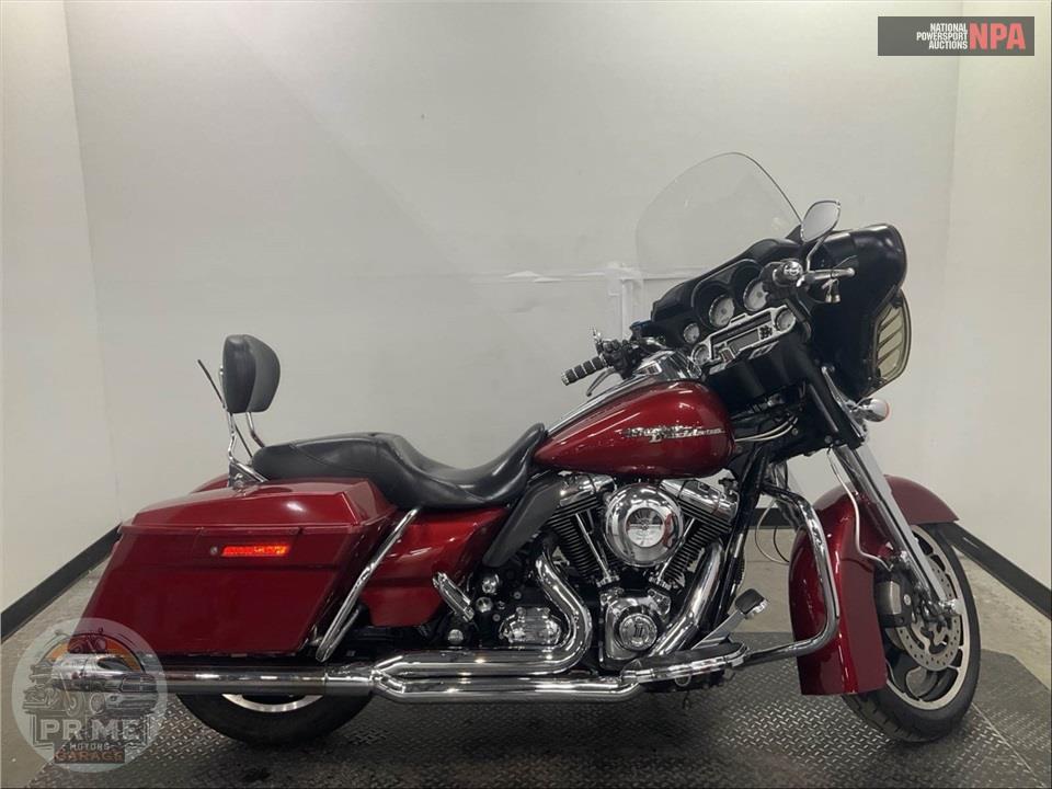 2010 Harley-Davidson FLHX STREET GLIDE — фото 1