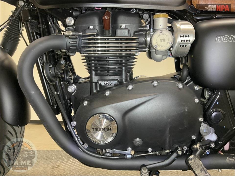 2024 Triumph BONNEVILLE T120 BLACK (PHANTOM) — фото 7