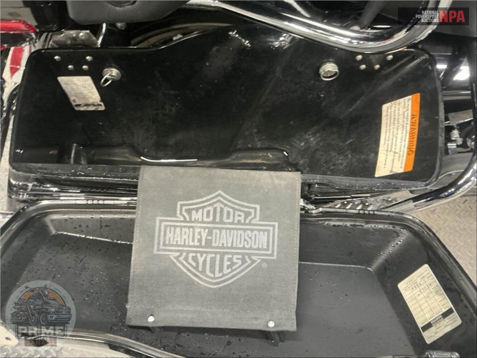 2007 Harley-Davidson FLHTCU ULTRA CLASSIC ELECTRA GLIDE — фото 24