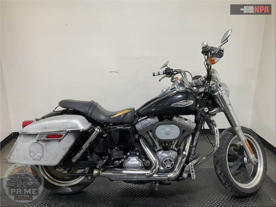 2016 Harley-Davidson FLD-103 DYNA SWITCHBACK — фото 1