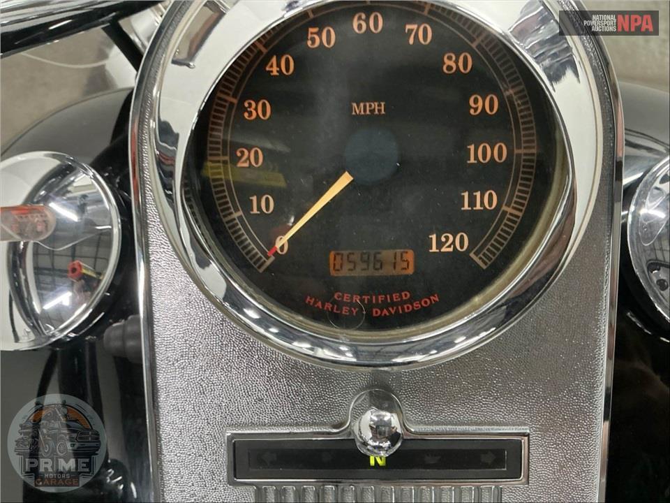 2002 Harley-Davidson FLHPI POLICE ROAD KING — фото 5