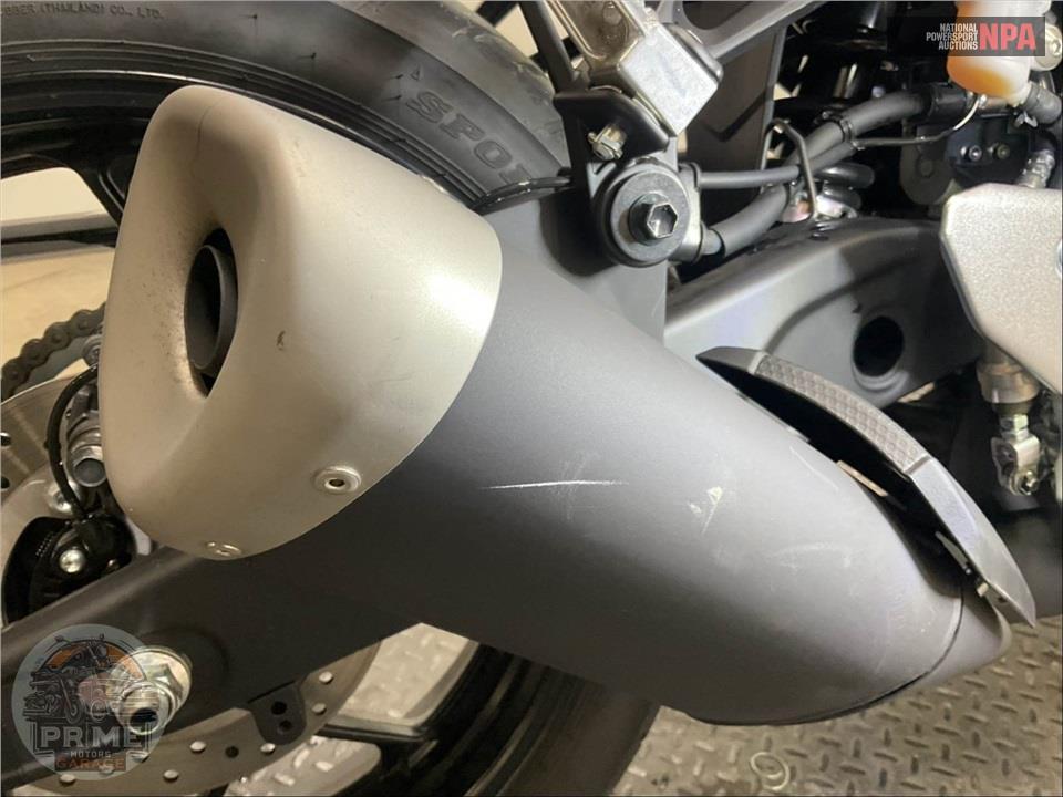 2025 Yamaha YZF-R3 — фото 23
