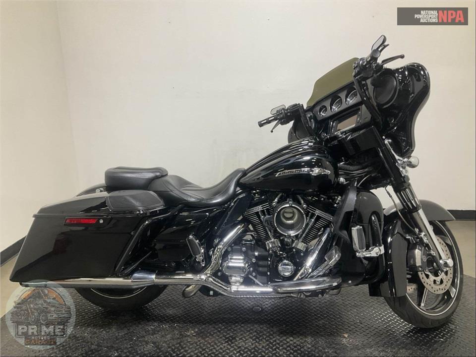2016 Harley-Davidson FLHXSE CVO STREET GLIDE SPECIAL — фото 1